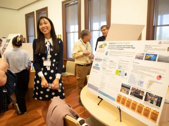 Rain Liu at the SBSRI Research Showcase, 2024