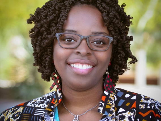 headshot of Alice Solomon