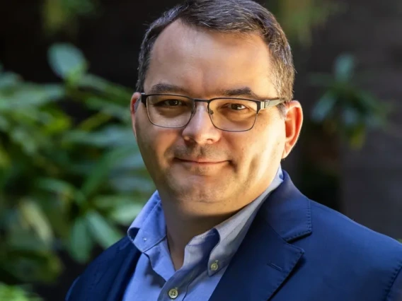 Daniel Apai
