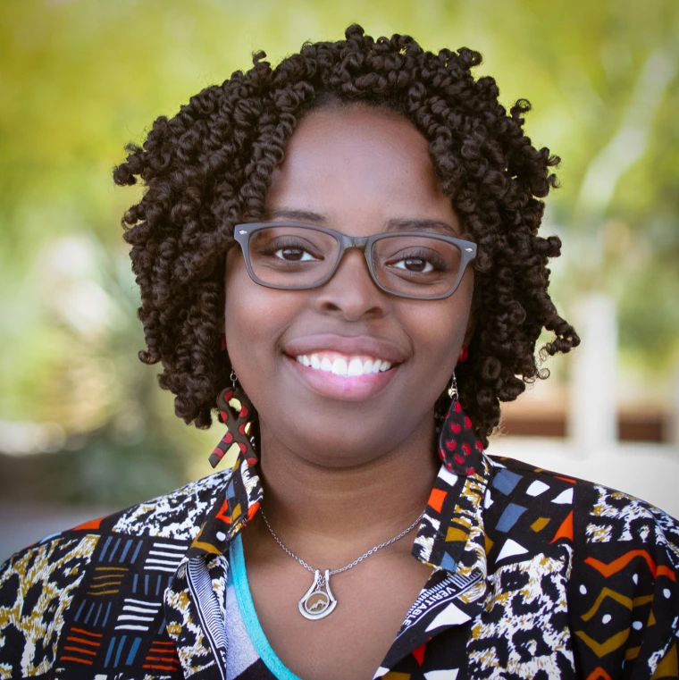 headshot of Alice Solomon